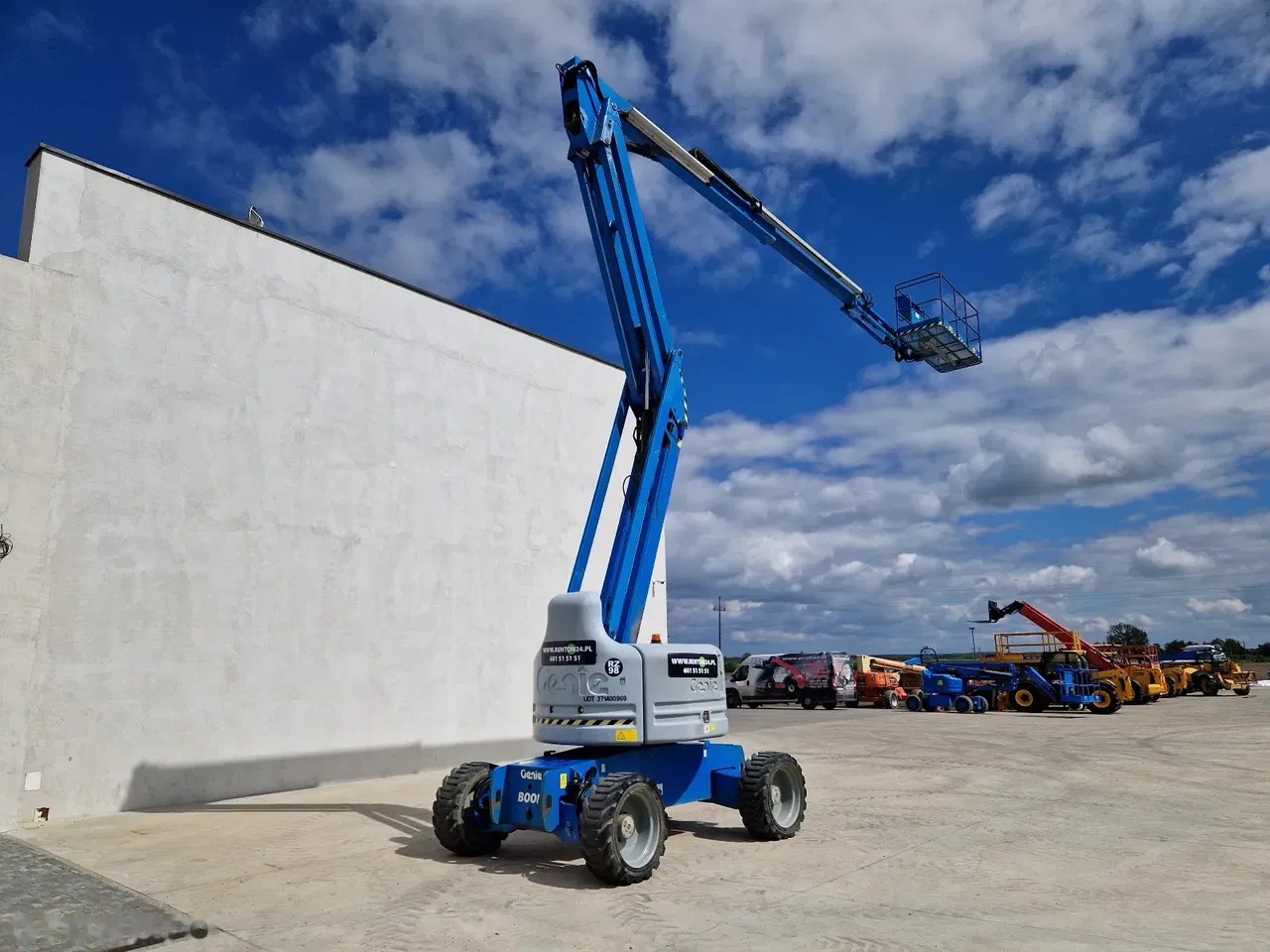 2012 Genie, 3.522 mth, Import Auf Lager in der EU — Foto 4 z 15