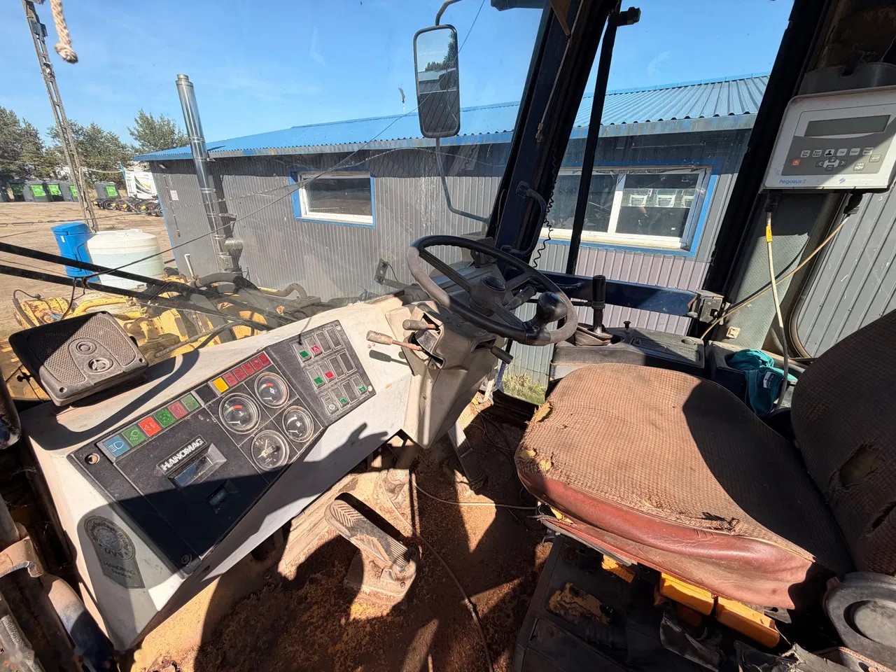 1993 Hanomag 70 E, Import Auf Lager in der EU — Foto 4 z 7