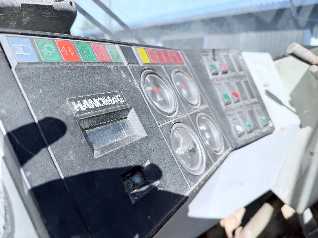 1993 Hanomag 70 E, Import Auf Lager in der EU — Foto 6 z 7