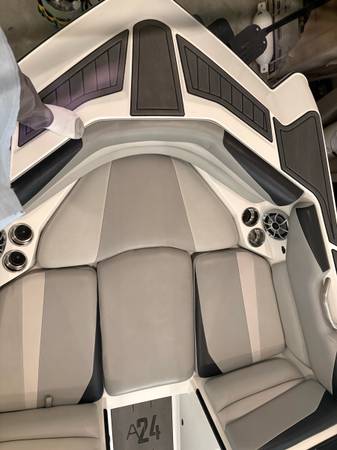 2018 Axis, Import USA — Foto 10 z 10