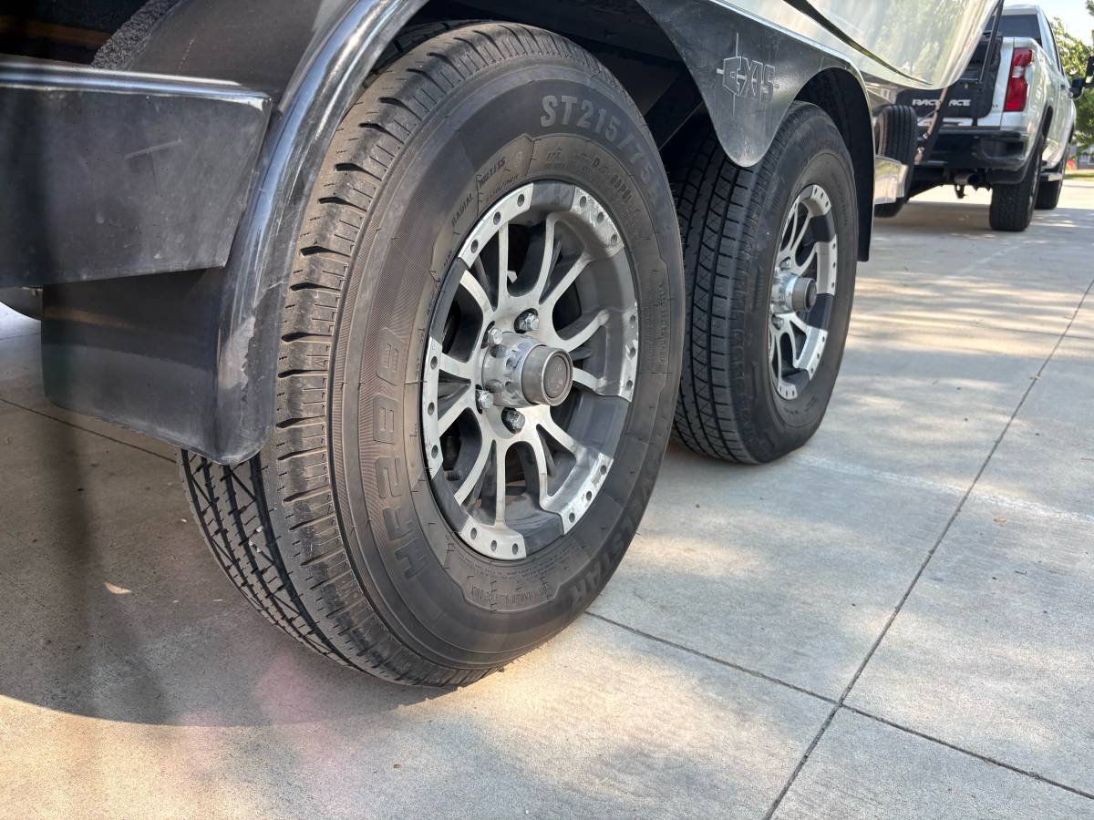 2018 Axis, Import USA — Foto 9 z 10