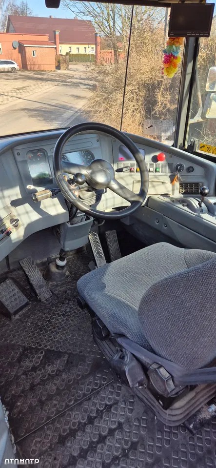 2011 Volvo A25 E, 15.350 mth, Import Auf Lager in der EU — Foto 7 z 12