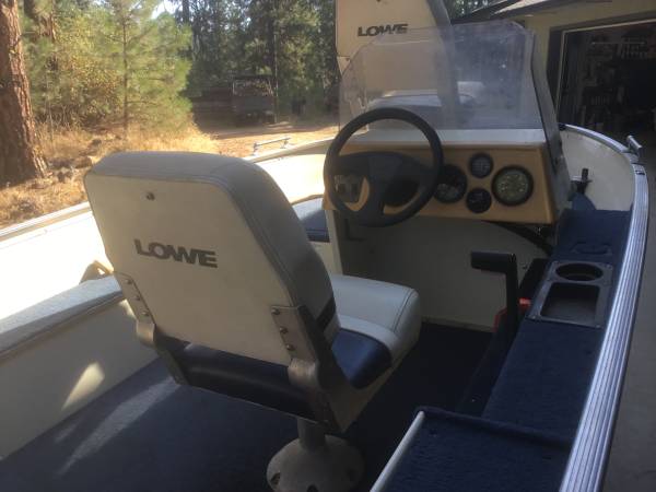 2000 Lowe, Import USA — Foto 10 z 12