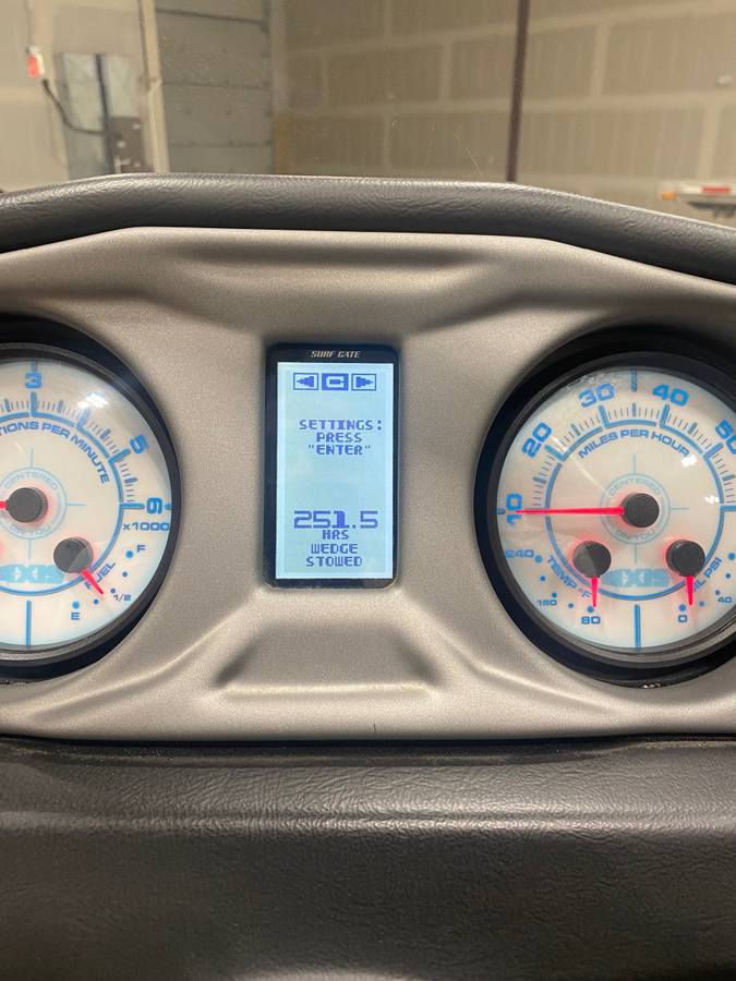 2020 Axis, Import USA — Foto 5 z 5