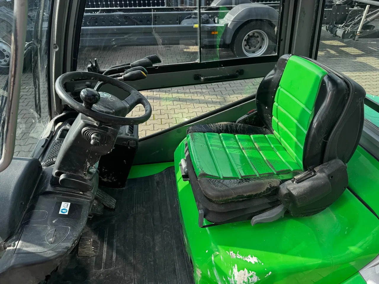 2019 Cesab M325D, 2.742 mth, Import Auf Lager in der EU — Foto 5 z 11