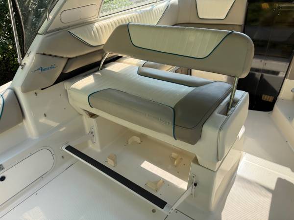 Bayliner, Import USA — Foto 12 z 12