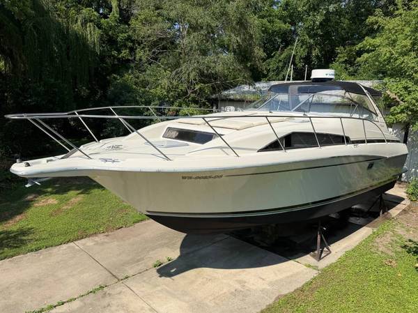 Bayliner, Import USA — Foto 2 z 12