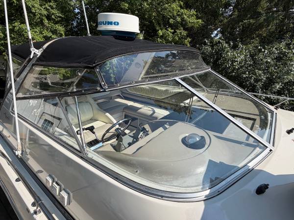 Bayliner, Import USA — Foto 3 z 12