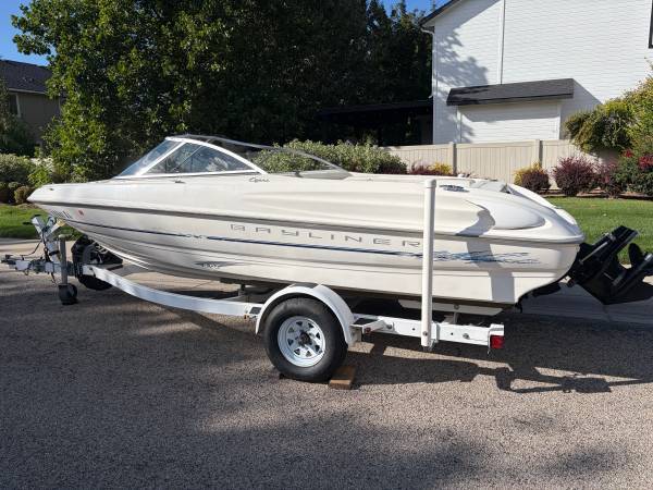 1998 Bayliner, Import USA — Foto 3 z 12