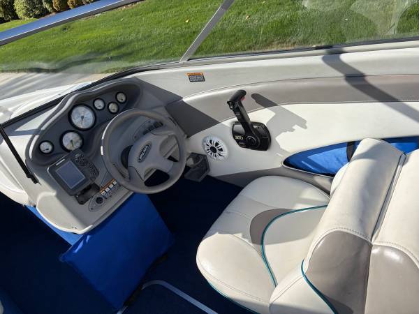 1998 Bayliner, Import USA — Foto 5 z 12
