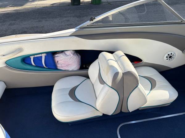 1998 Bayliner, Import USA — Foto 9 z 12
