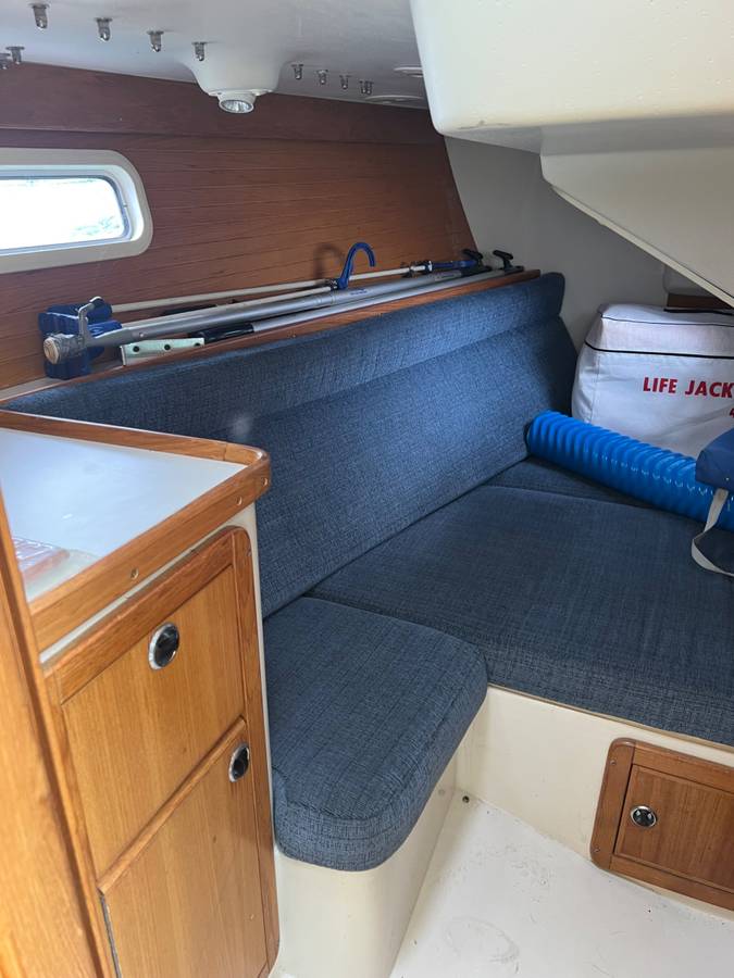 Catalina, Import USA — Foto 11 z 12
