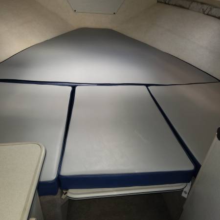 Bayliner, Import USA — Foto 8 z 9