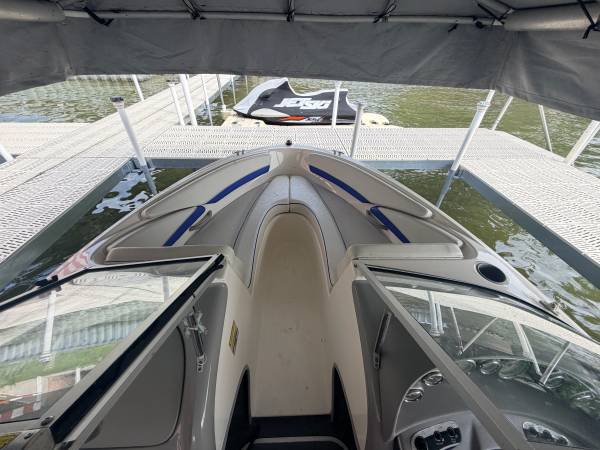 2007 Bayliner, Import USA — Foto 7 z 11