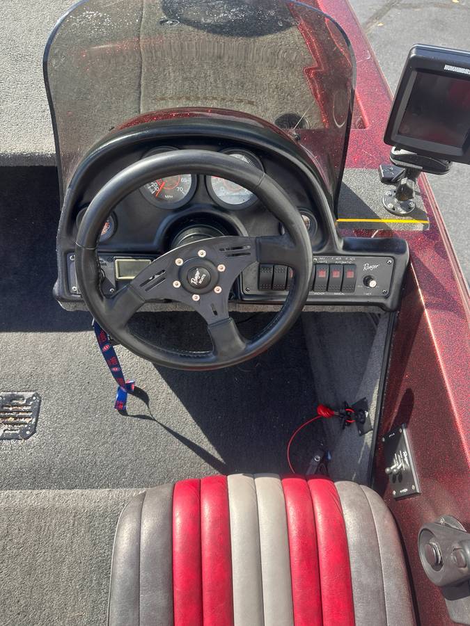 1995 Ranger, Import USA — Foto 7 z 11