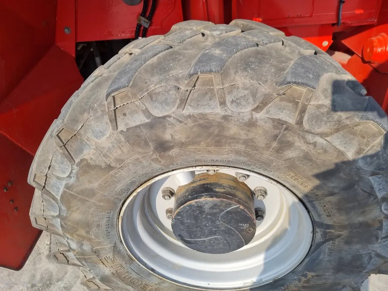2015 Manitou MRT, 4.426 mth, Import Auf Lager in der EU — Foto 14 z 16