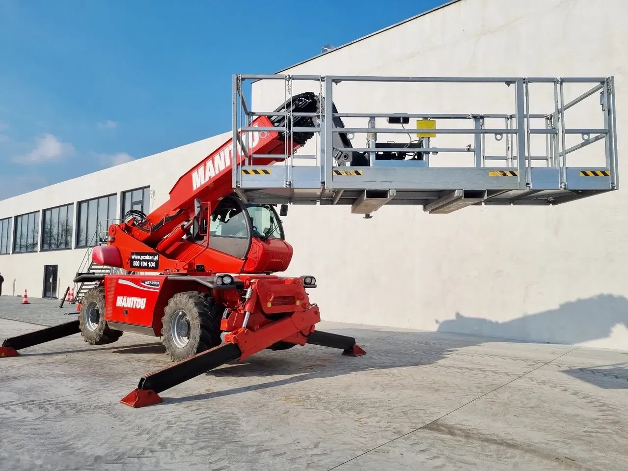 2015 Manitou MRT, 4.426 mth, Import Auf Lager in der EU — Foto 2 z 16