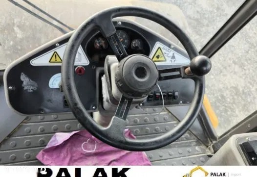 2011 Volvo VÁLEC, 3.653 mth, Import Auf Lager in der EU — Foto 11 z 16
