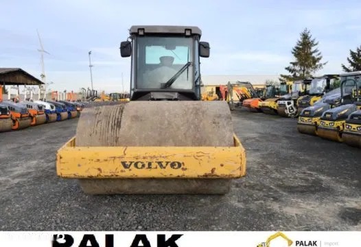 2011 Volvo VÁLEC, 3.653 mth, Import Auf Lager in der EU — Foto 7 z 16