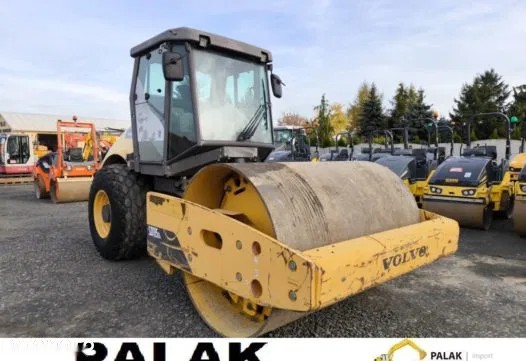 2011 Volvo VÁLEC, 3.653 mth, Import Auf Lager in der EU — Foto 8 z 16