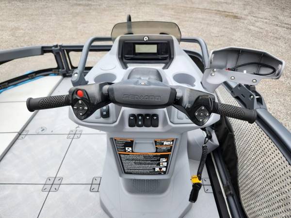 2022 Sea-Doo, Import USA — Foto 1