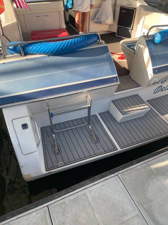 1989 Wellcraft, Import USA — Foto 2 z 9