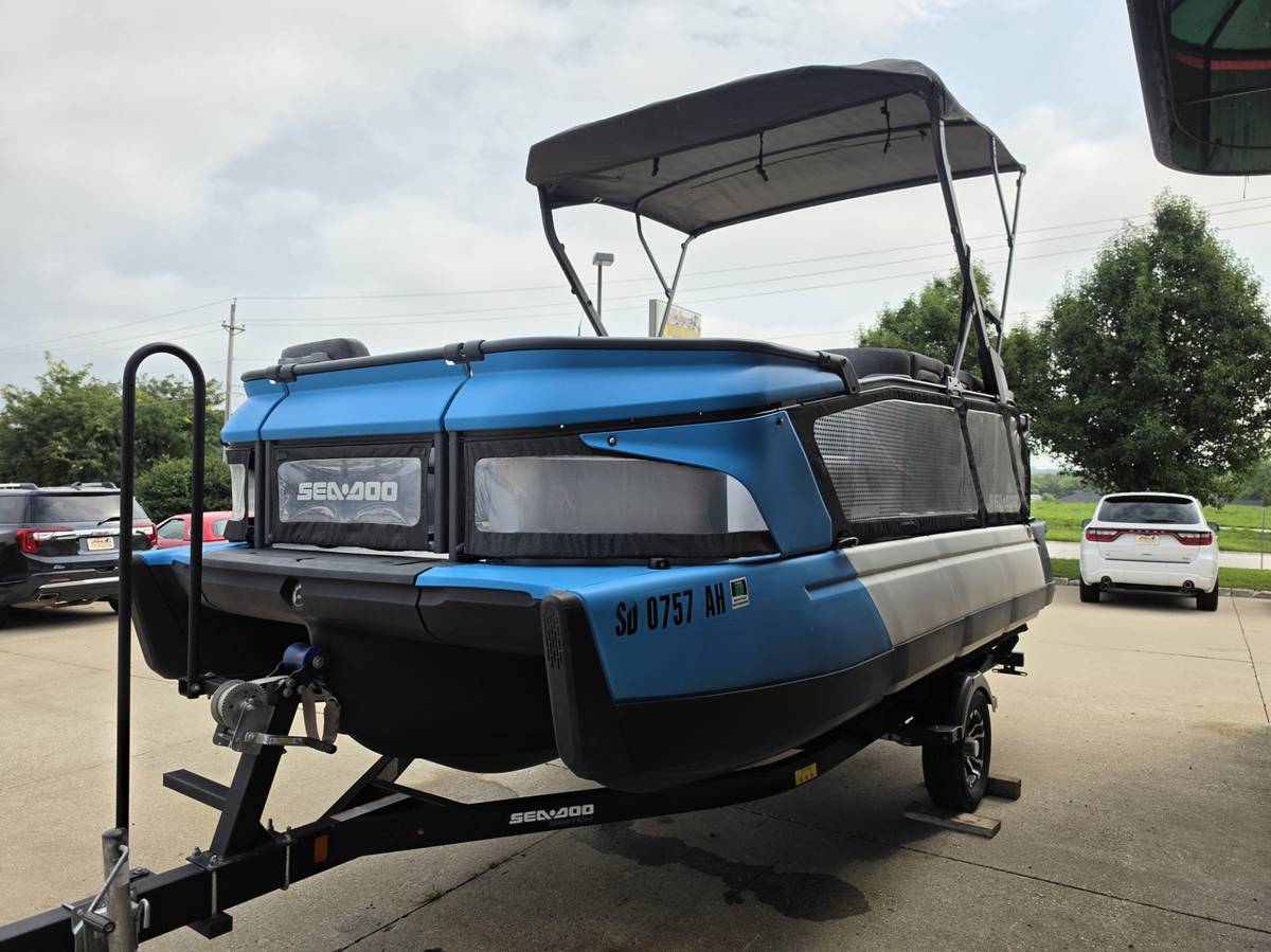 2022 Sea-Doo, Import USA — Foto 4 z 12