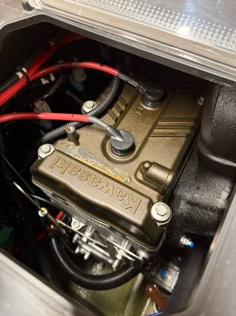 2023 Kawasaki, Import USA — Foto 3 z 12