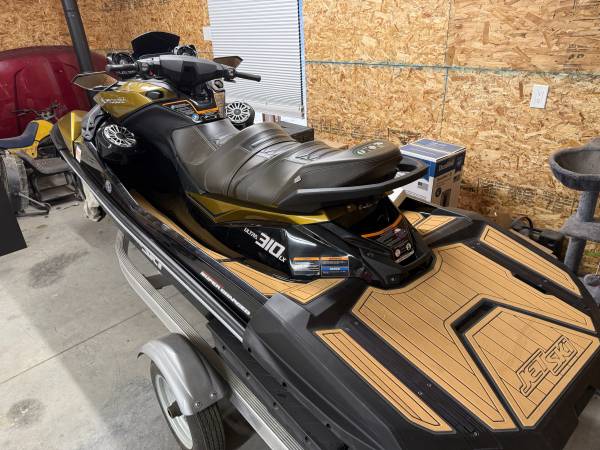 2023 Kawasaki, Import USA — Foto 5 z 12