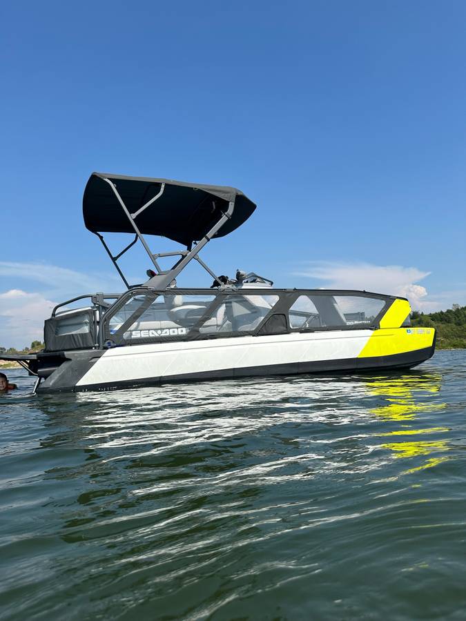 2022 Sea-Doo, Import USA — Foto 1