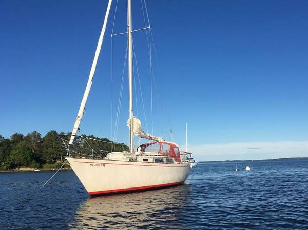 Catalina, Import USA — Foto 1