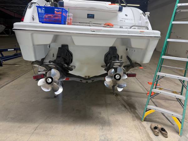 2013 Formula, Import USA — Foto 2 z 11