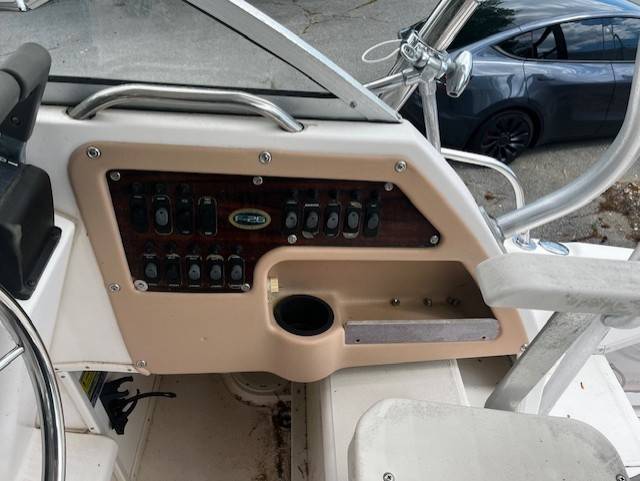 1997 Grady-White, weiß, Import USA — Foto 7 z 12