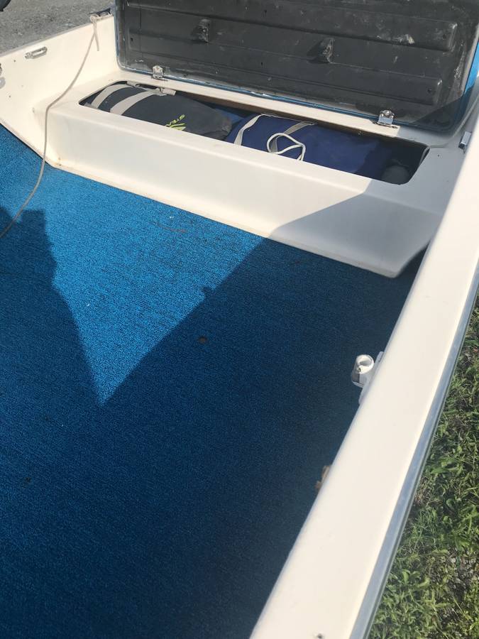 Boston Whaler, Import USA — Foto 6 z 8