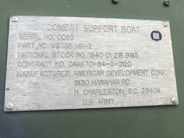 Axis, Import USA — Foto 5 z 12