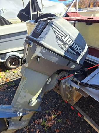 Lowe, Import USA — Foto 3 z 3