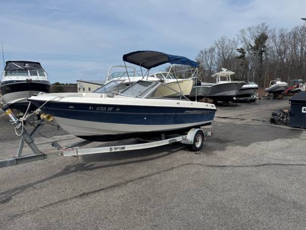 2006 Bayliner, Import USA — Foto 2 z 12