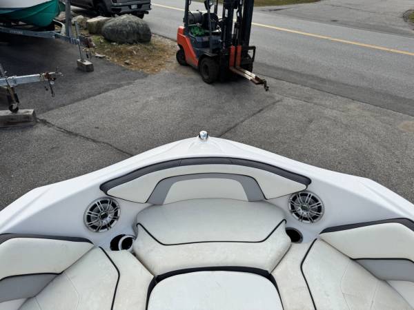 2016 Yamaha, Import USA — Foto 12 z 12