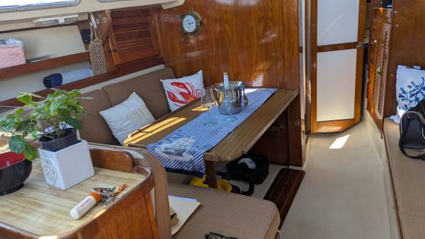 Catalina, Import USA — Foto 4 z 12