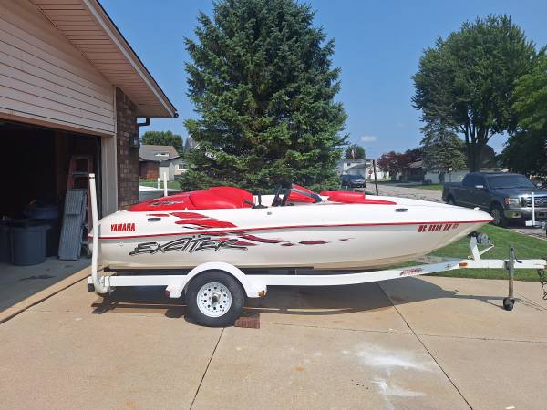 1998 Yamaha, Import USA — Foto 2 z 12