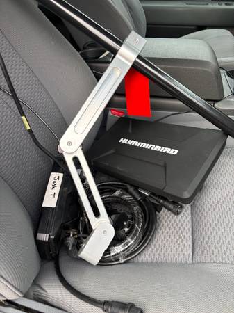 Crestliner, Import USA — Foto 5 z 6