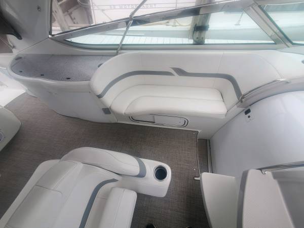 2004 Formula, Import USA — Foto 4 z 12