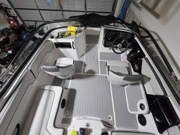 2025 Yamaha, Import USA — Foto 8 z 12
