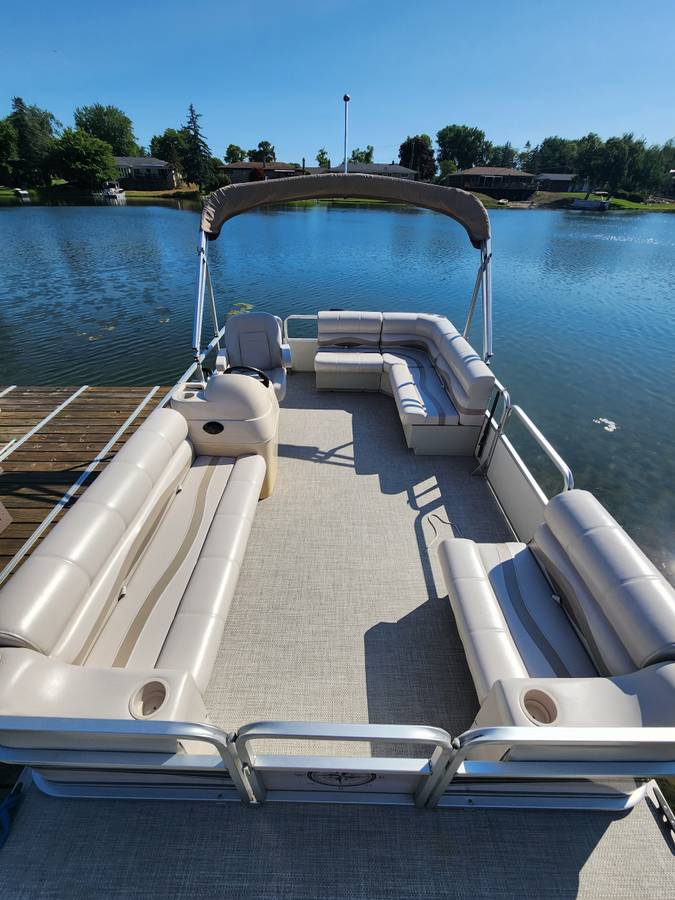 2008 Sun Tracker, weiß, Import USA — Foto 4 z 8