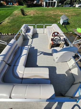 2008 Sun Tracker, weiß, Import USA — Foto 5 z 8