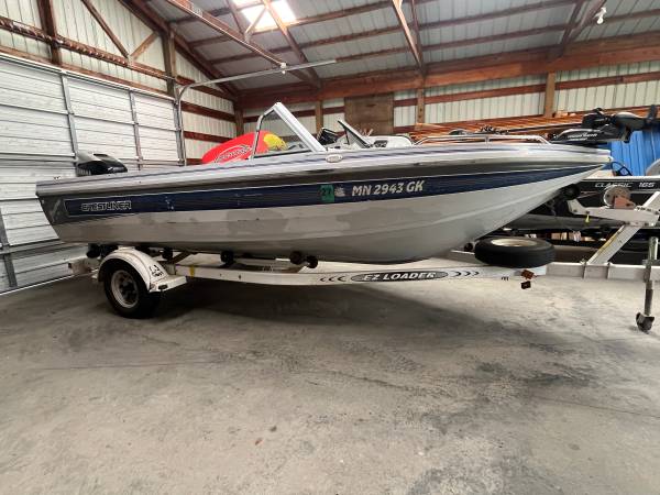 1993 Crestliner, Import USA — Foto 3 z 6