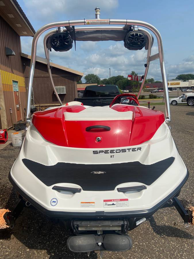2011 Sea-Doo, Import USA — Foto 7 z 12
