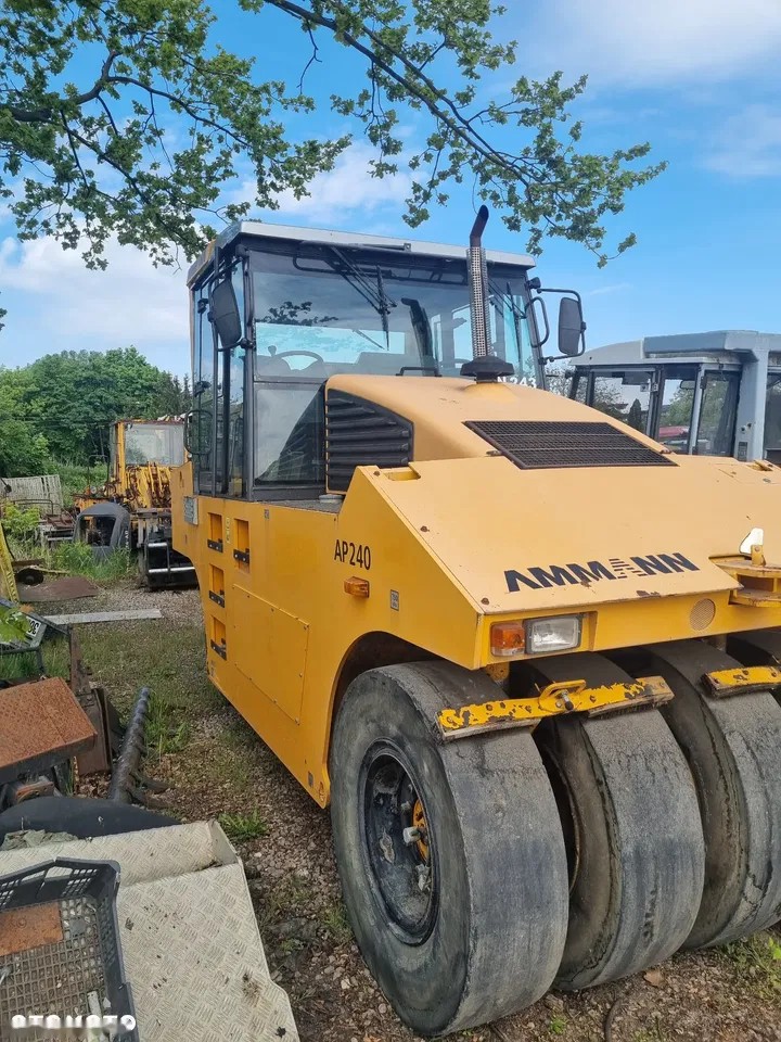 2009 Ammann AP240, 6.000 mth, Import Auf Lager in der EU — Foto 1