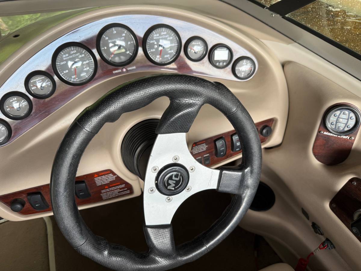 MasterCraft, Import USA — Foto 4 z 10
