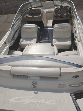 2001 Bayliner, Import USA — Foto 3 z 12